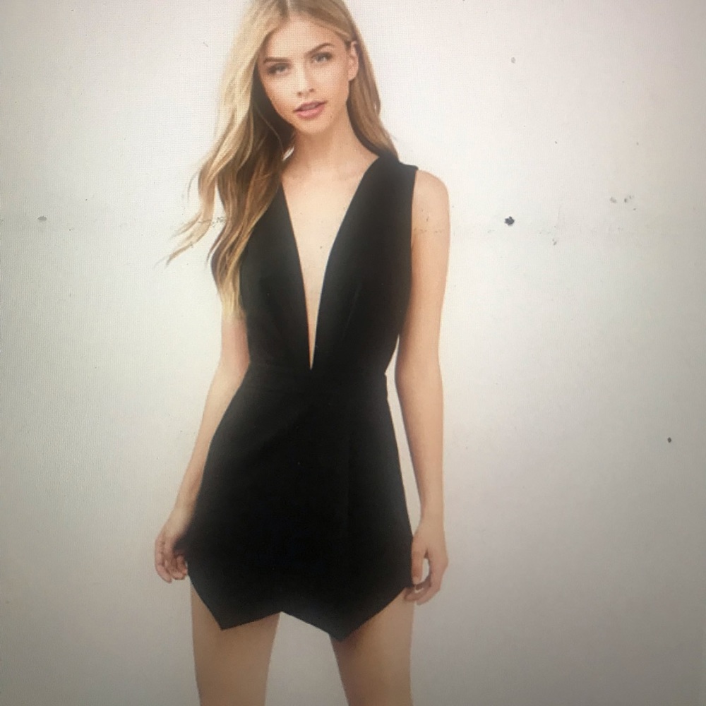 Tobi backless romper